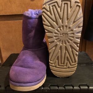 Purple uggs for children